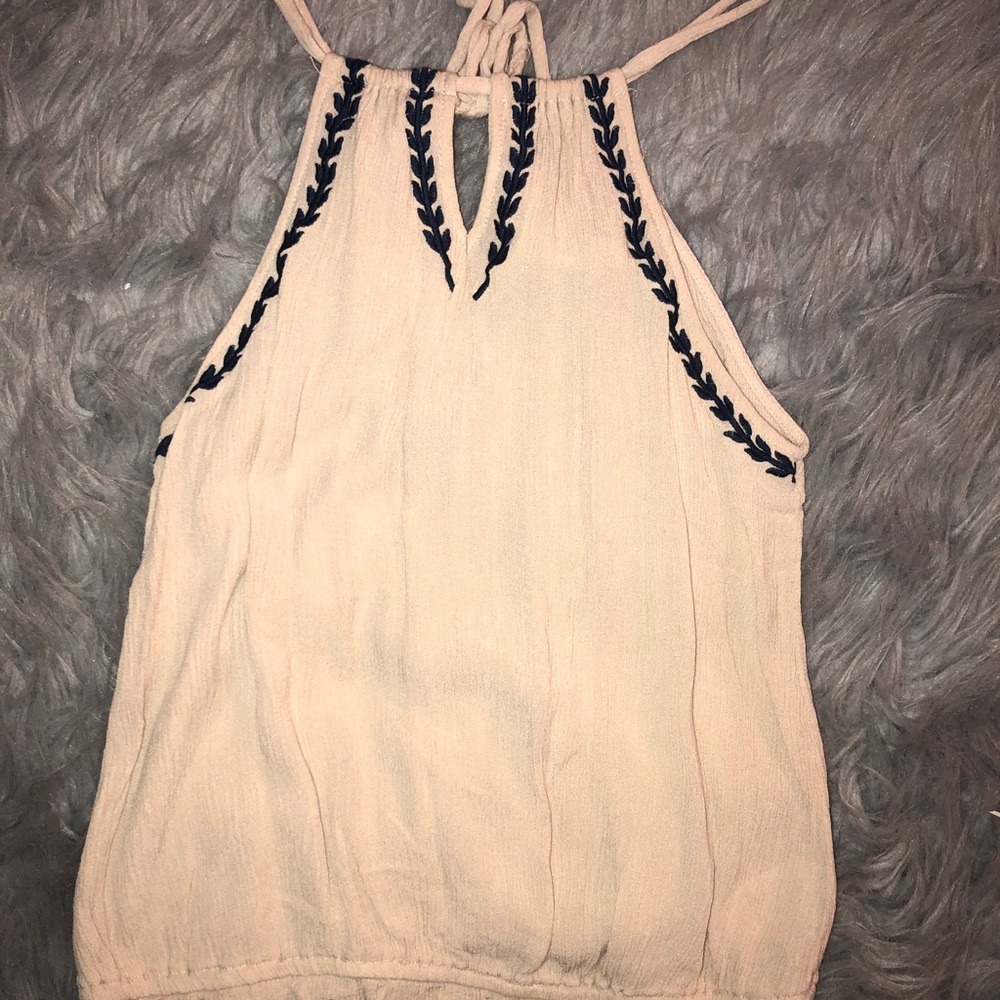 Tank top with accents